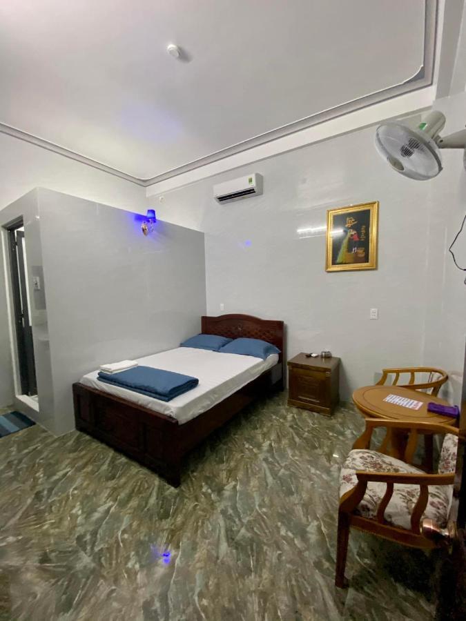 Nha Nghi Duy Tan Motel 140 Nguyen Du 0353007568 Куангнгай Экстерьер фото